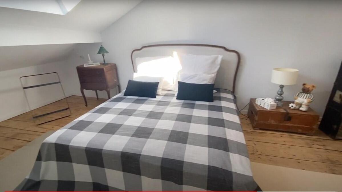 48 Urban Suites Dun-le-Palestel Værelse billede