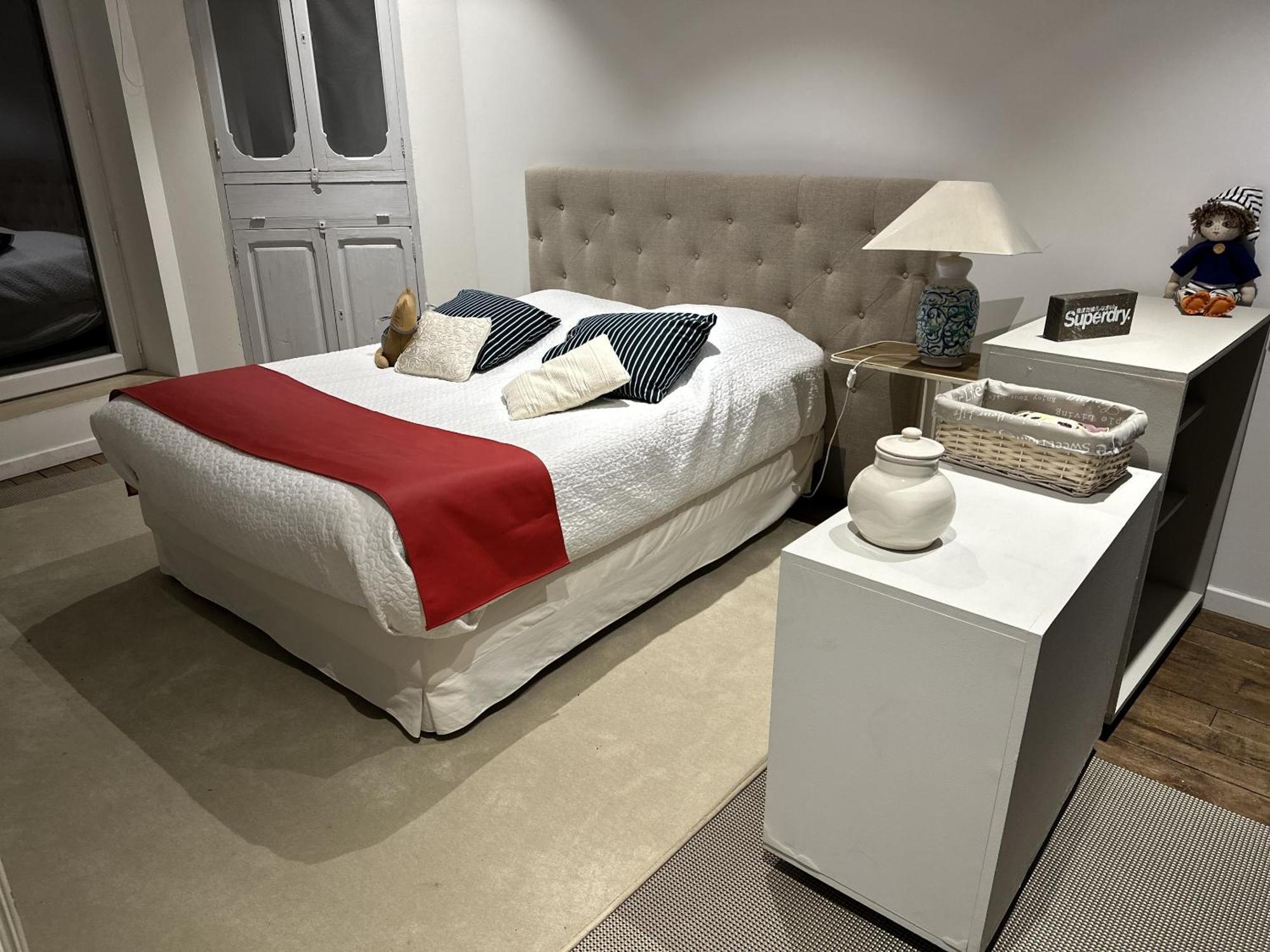 48 Urban Suites Dun-le-Palestel Værelse billede